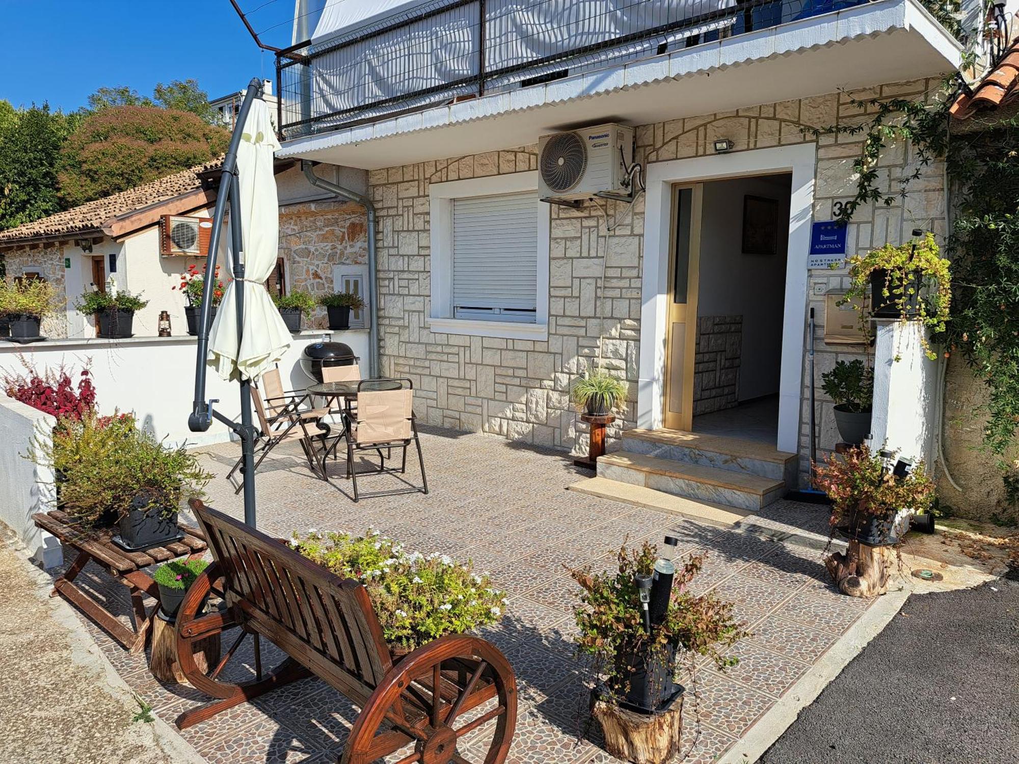 Nostress Apartment プーラ エクステリア 写真