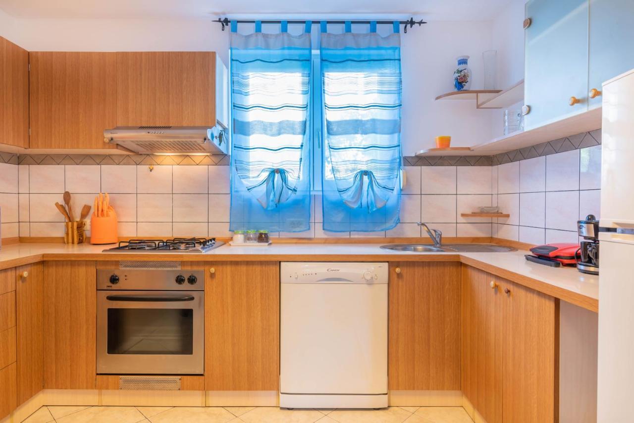 Nostress Apartment プーラ エクステリア 写真